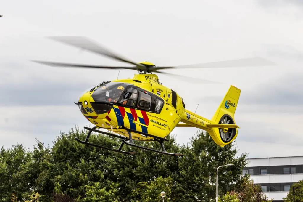 Traumahelikopter ingezet voor reanimatie in woning Knegselstraat Tilburg