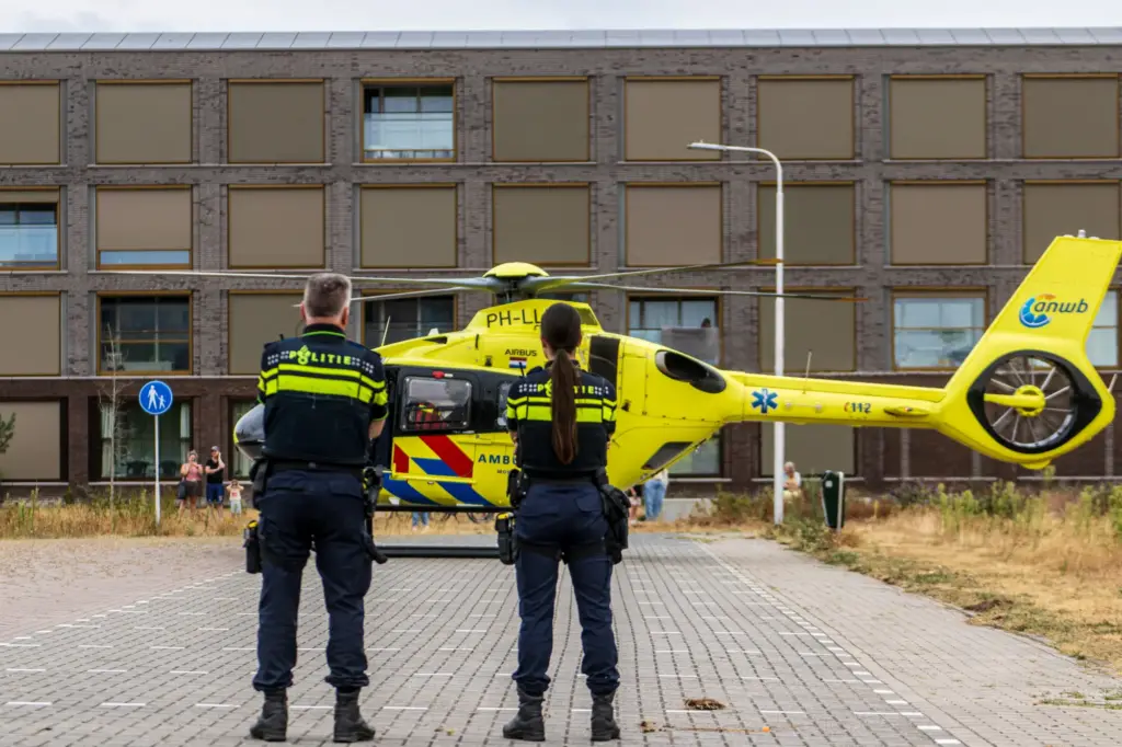 Traumahelikopter ingezet voor reanimatie in woning Knegselstraat Tilburg